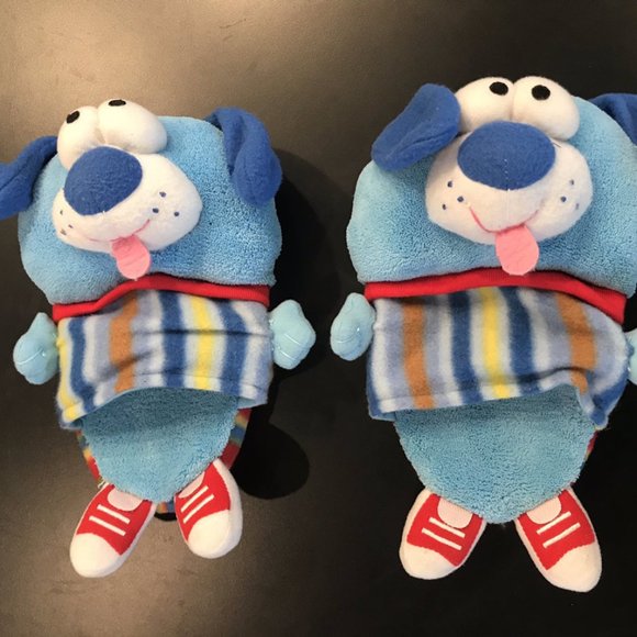 Pawggles Plush Slippers Sz Medium - Picture 2 of 3